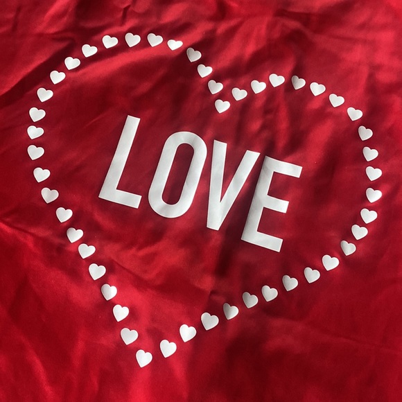 Victoria’s Secret Love Robe - Picture 2 of 4